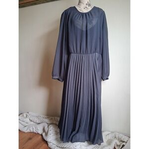 City Chic XXL 24 Slate Grey Crinkle Chiffon Pleated Maxi Dress Long Sleeve Grey